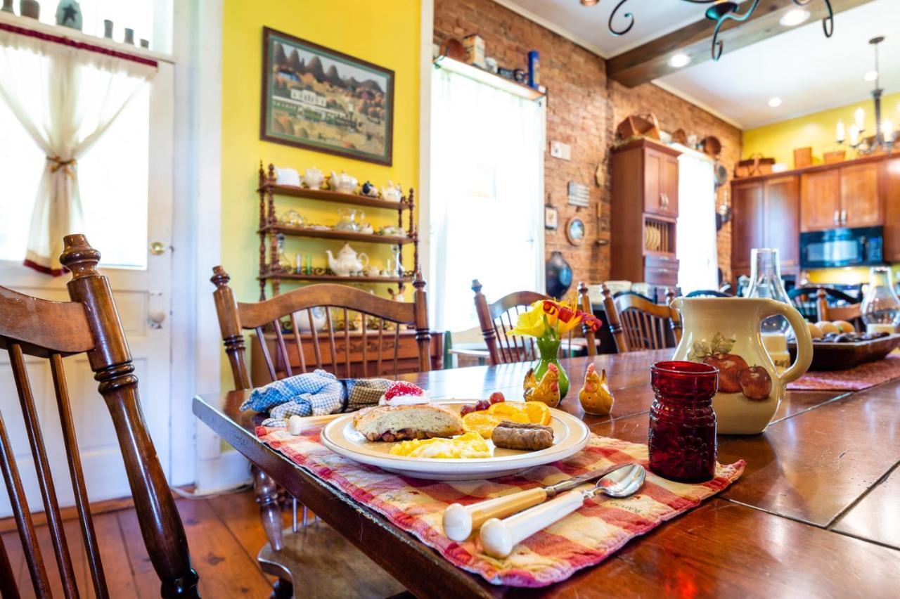 The Pines Of Dresden Bed & Breakfast ภายนอก รูปภาพ