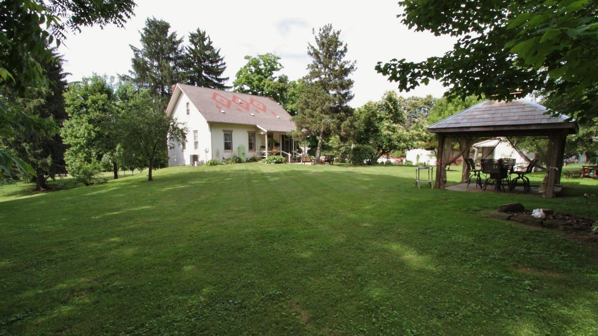 The Pines Of Dresden Bed & Breakfast ภายนอก รูปภาพ