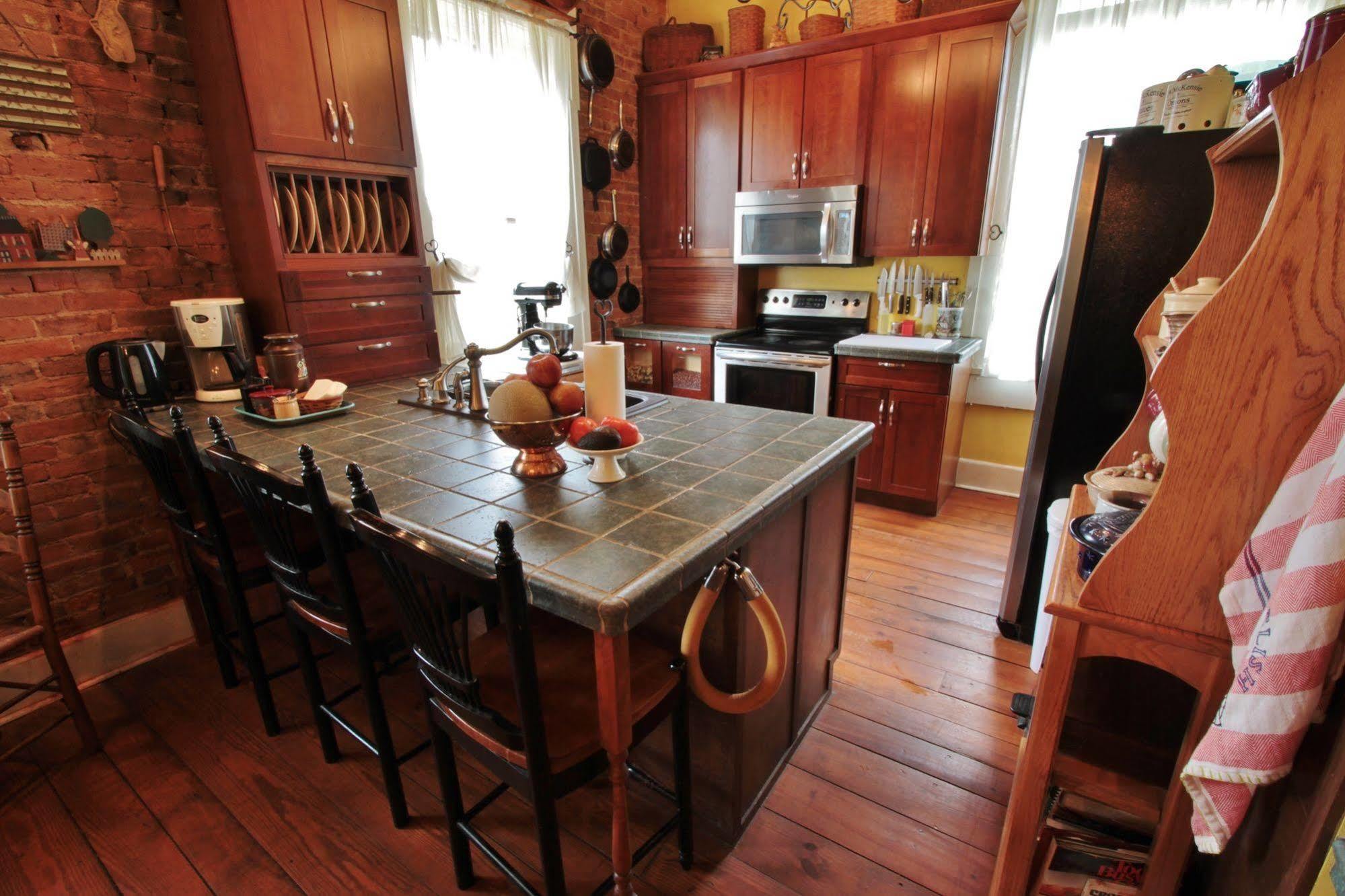 The Pines Of Dresden Bed & Breakfast ภายนอก รูปภาพ