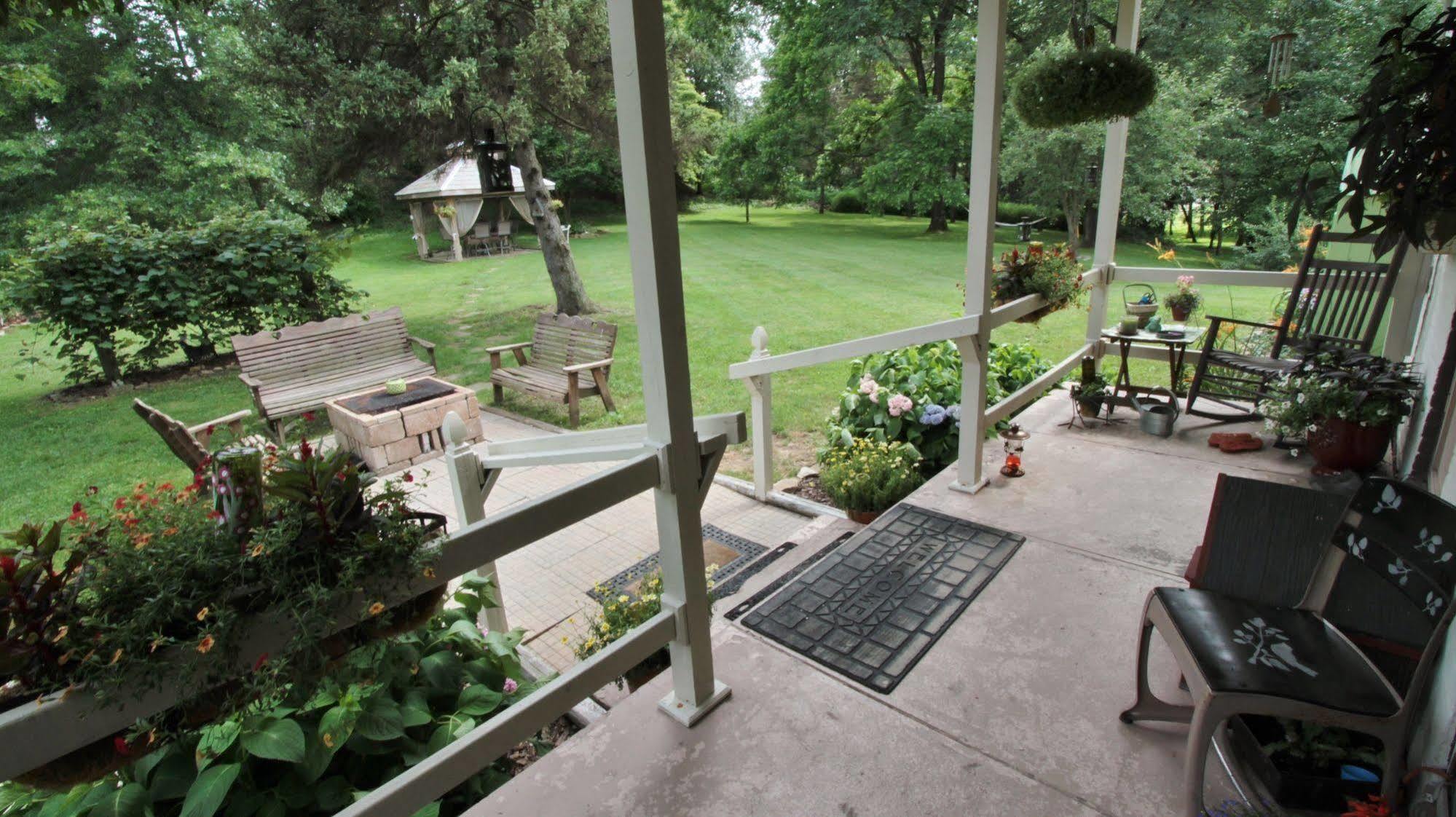 The Pines Of Dresden Bed & Breakfast ภายนอก รูปภาพ